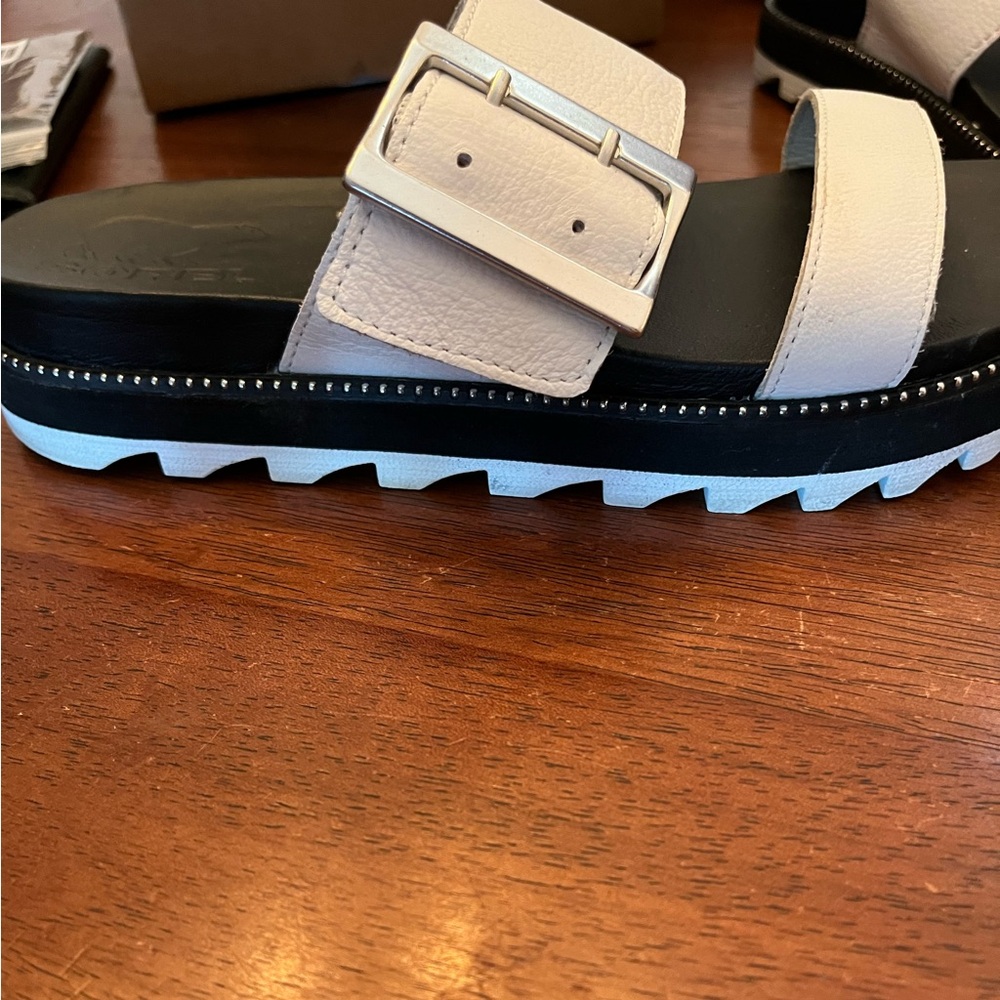 Sorel roaming sandal